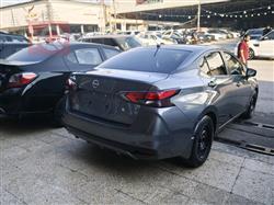 نيسان فيرسا